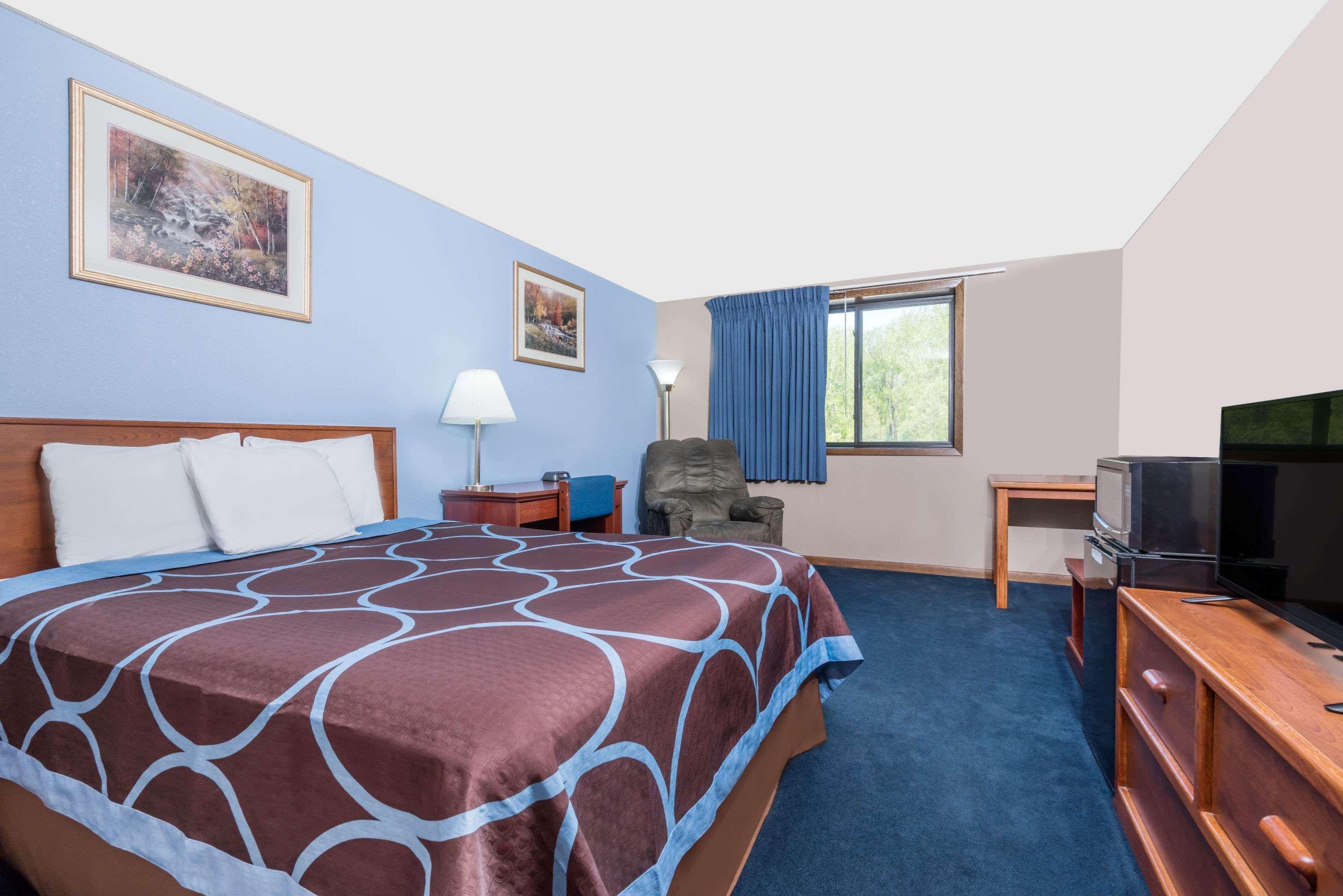 Super 8 By Wyndham Mankato Otel Dış mekan fotoğraf